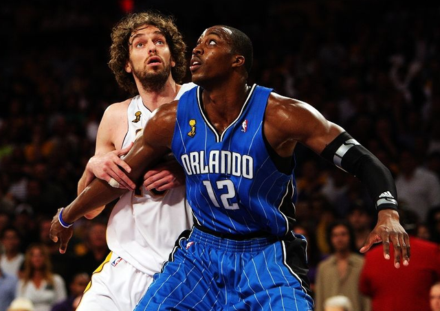 在分析费迪 在分析费迪