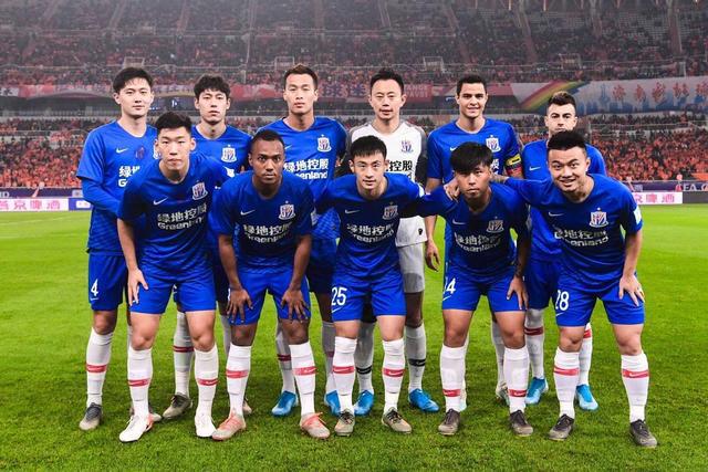 一个出其不 一个出其不